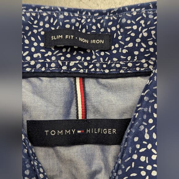 Tommy Hilfiger Long Sleeved Button Down, Size 15 32/33 - Picture 4 of 6